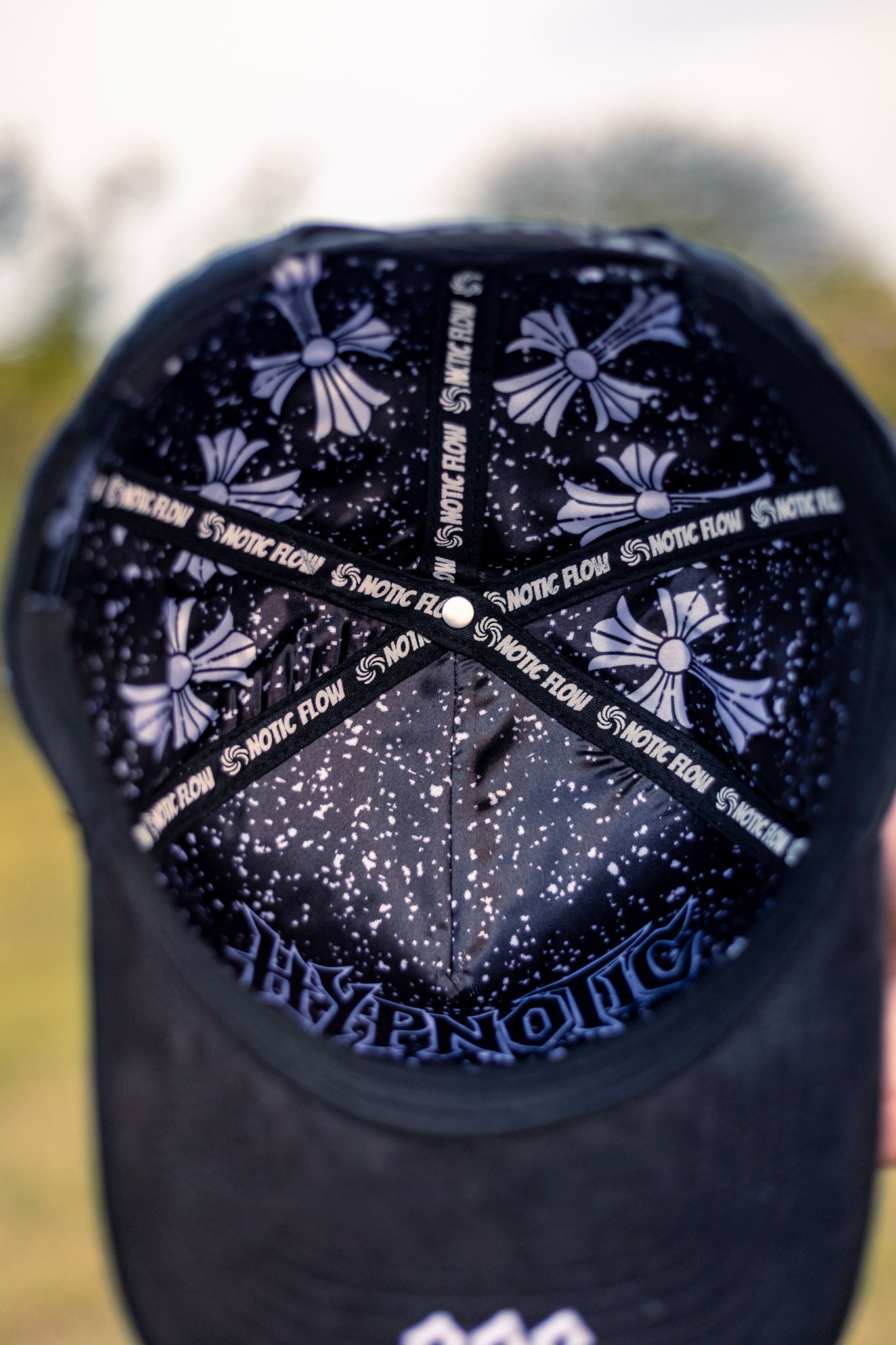 Hypnotic Hat